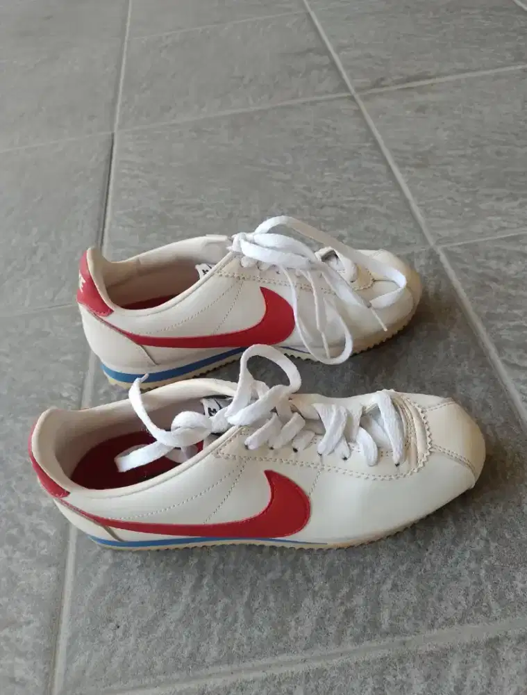 Sepatu Nike Cortez
