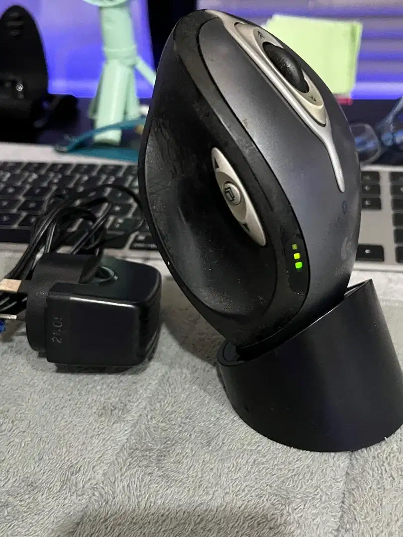 Logitech Bluetooth laser mouse