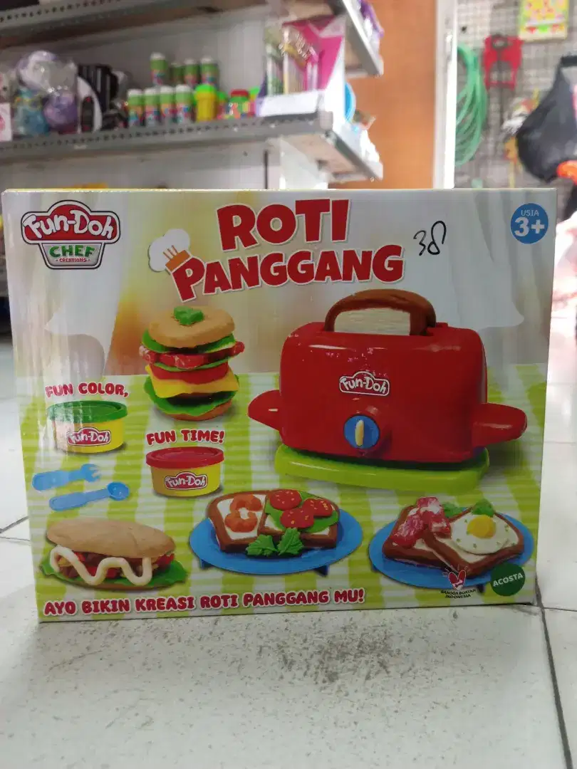 Mainan anak fundoh roti panggang