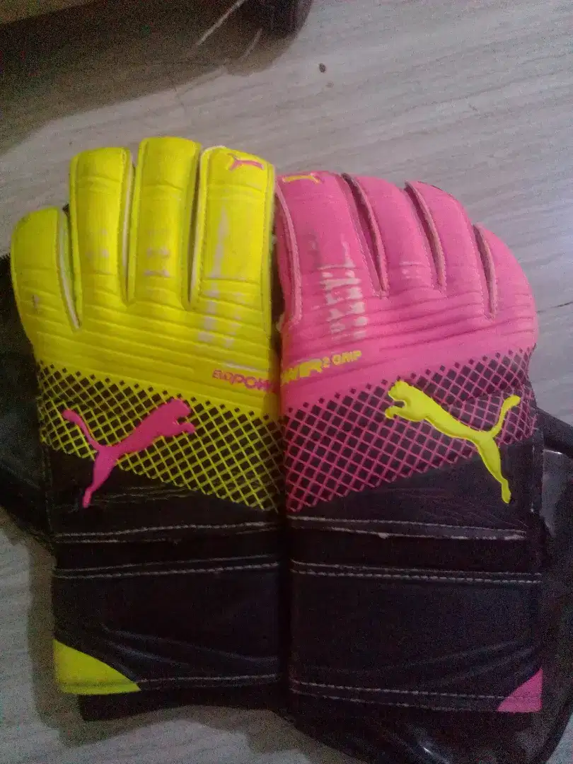 Sarung tangan kiper