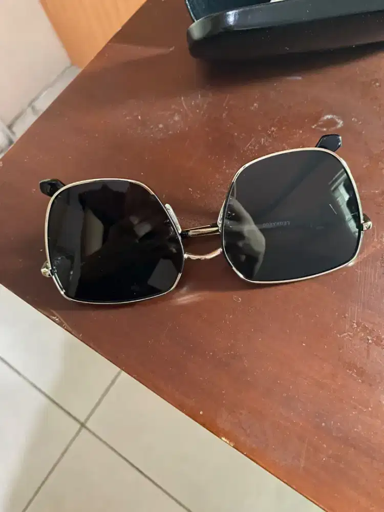 Kaca mata sun glasses baru