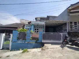 DI JUAL MURAH RUMAH DALAM KOMPLEK PERMATA CIMAHI HARGA 500JTAN