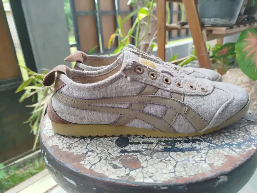 Onitsuka tiger 38 & 39