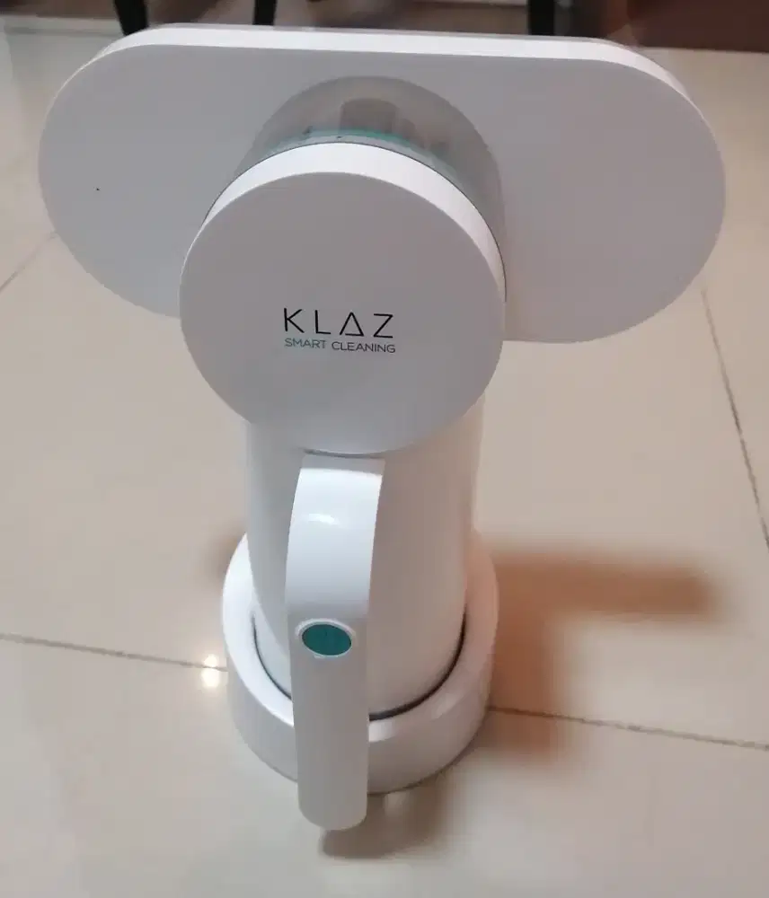 KLAZ cordless uv vacuum cleaner