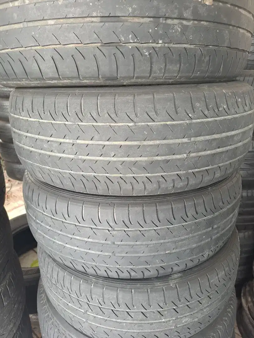 Ban mobil 225 60 18 dunlop 4pcs
