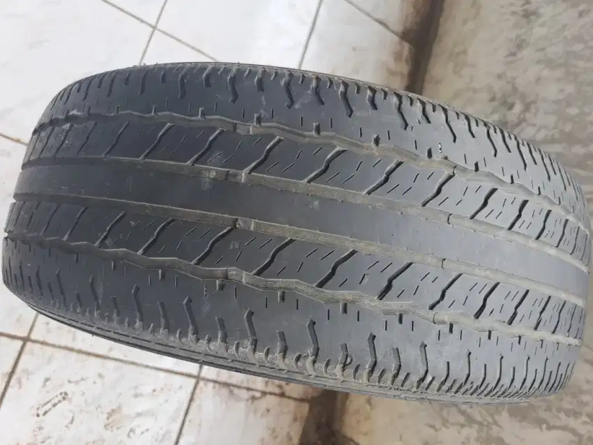 R17 235 60 maxxis for captiva 1pcs