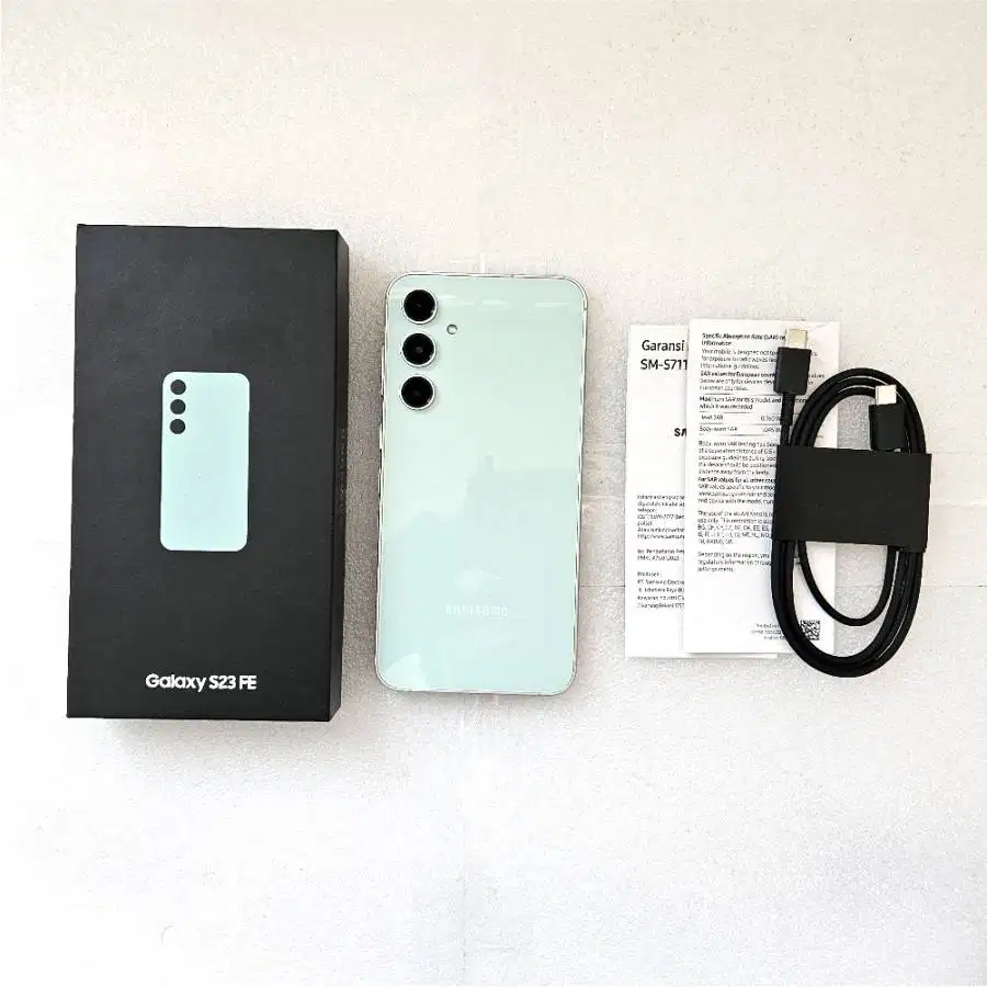 HP SAMSUNG  GALAXY S24 FE 8-128 MINT