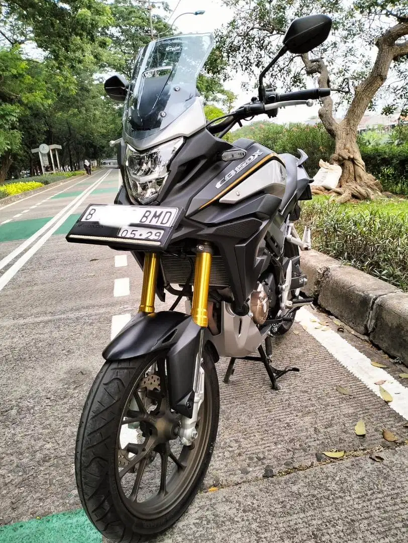 CB 150 X 2024 Bln (5bln pakai) Low Km Full Original CB150 CB150X ABBA