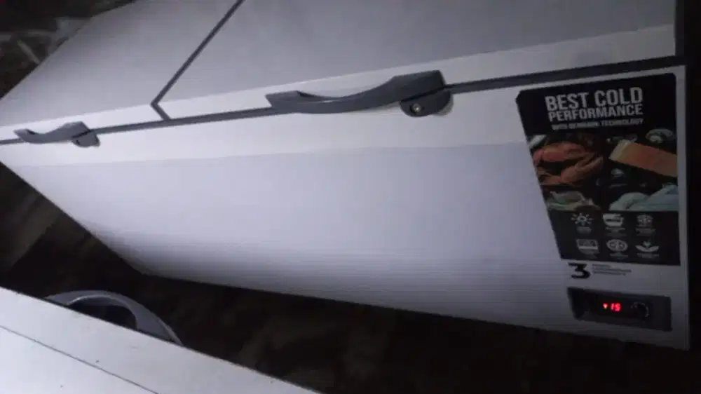 Jual freezer box mrk GEA AB 750 L