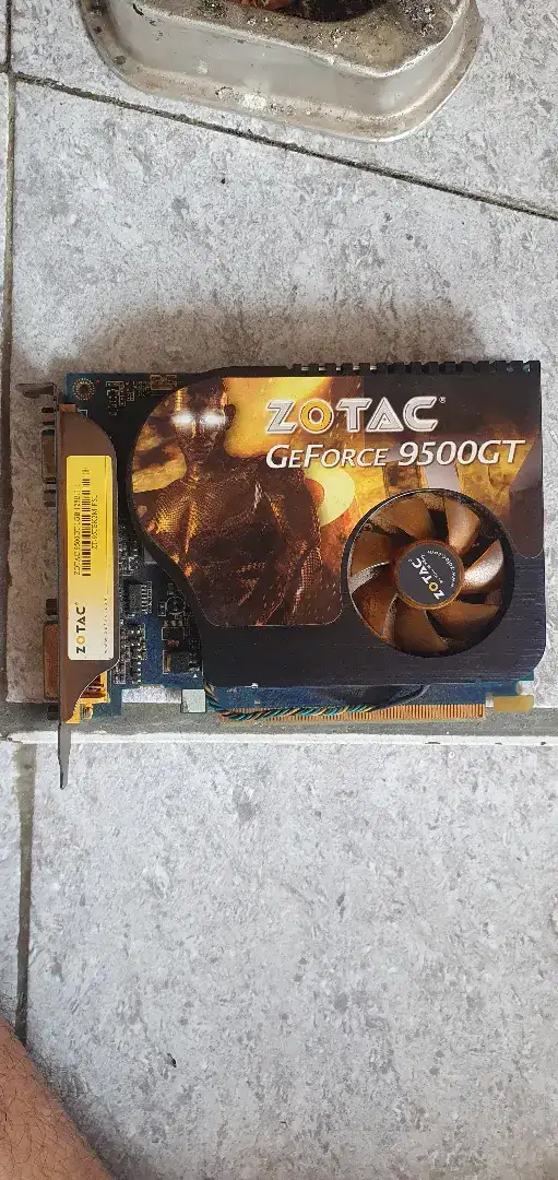 VGA Card Nvidia Geforce Zotac 1GB 128 bit