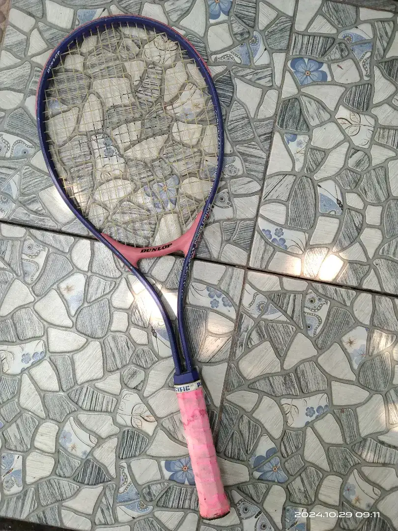 Raket tenis dunlop