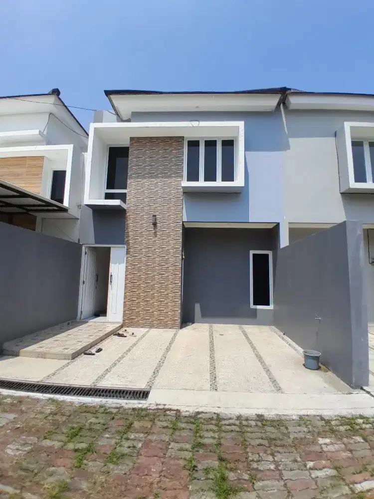Di Jual Rumah Baru Siap Huni Dlm Cluster diJatiluhur JatiAsih 
Free AC