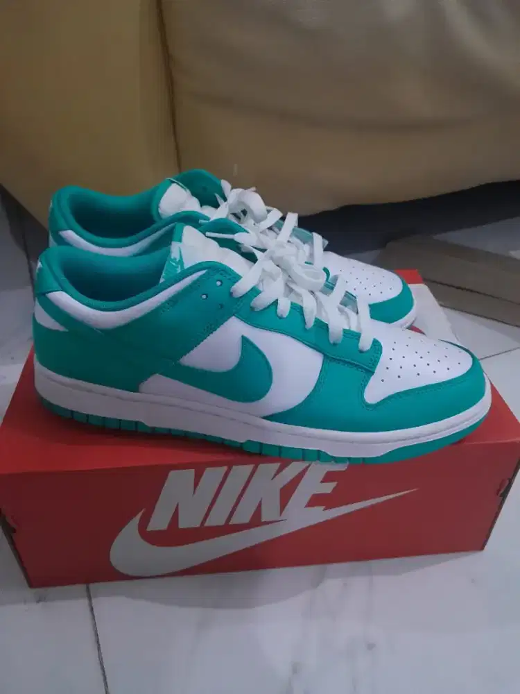 Sepatu Nike Dunk Low Retro BTTYS Jade Green size 45 like new