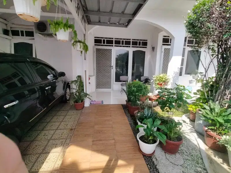 Jual Rumah Di Komplek perumahan Telkom Legoso Ciputat luas 150m2