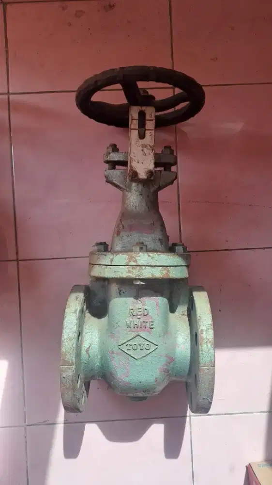 gate valve TOYO REDWHITE
NEGO BERAPA AJA