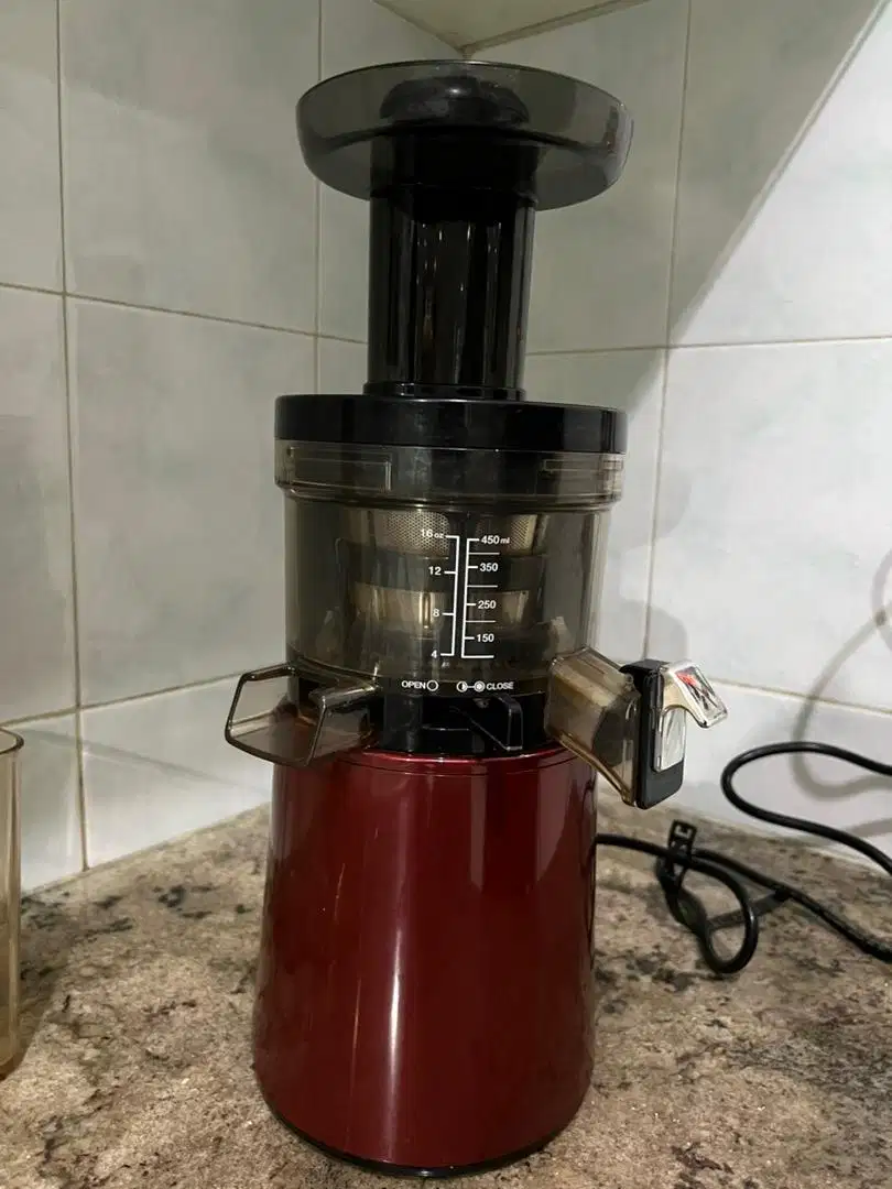 Hurom slow juicer HAA Alpha Lever