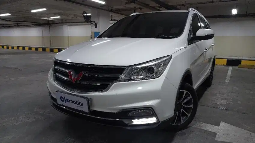 [OLXmobbi] Wuling Cortez 1.5 C Bensin-MT 2018 Silver