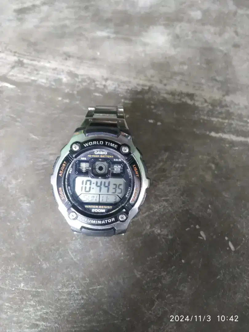 Jam casio ae 2000 w