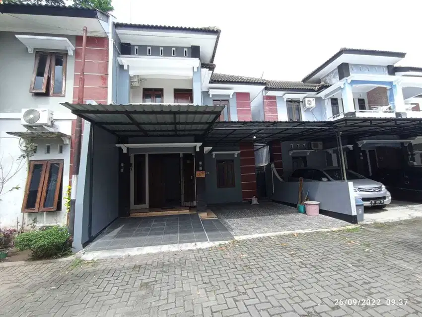 DIJUAL RUMAH LINGKUNGAN PERUMAHAN DI DEKAT KAMPUS UGM BONUS FURNITURE