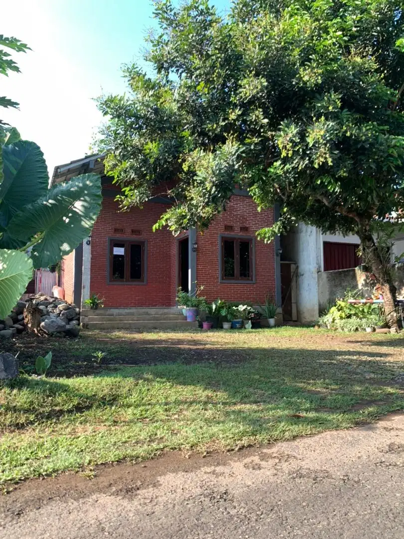 Dijual Rumah Setengah Jadi