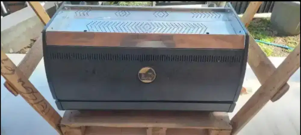 Dijual Murah Mesin Pembuat Kopi (3 Group)