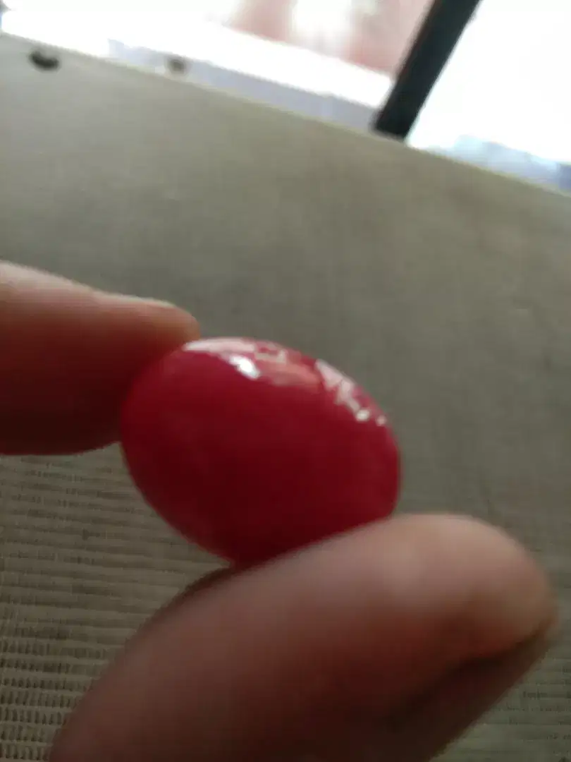 batu giok merah