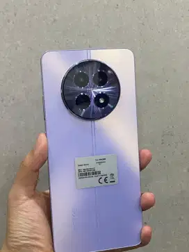 Second Realme 12 5G 8+8/256gb Ex Display