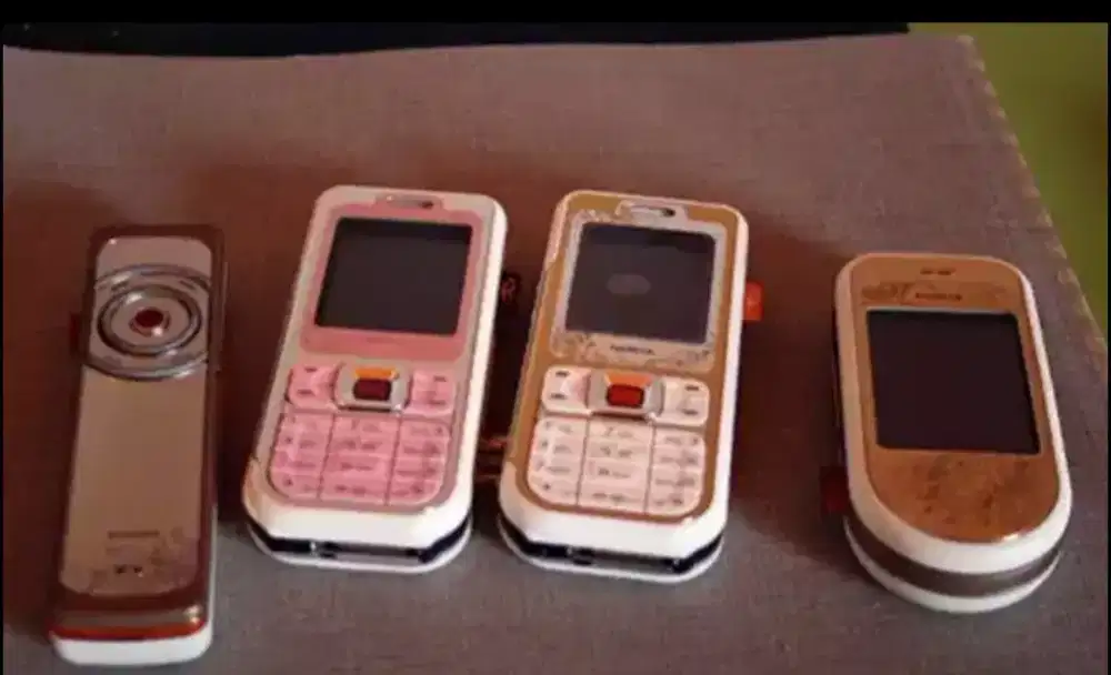 Dijual koleksi nokia, samsung, sony, blackberry