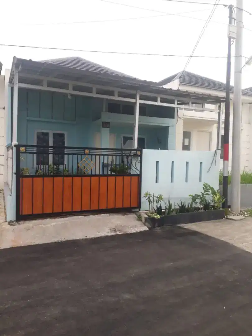 Dikontrakan rumah 2 kamar kondisi baru