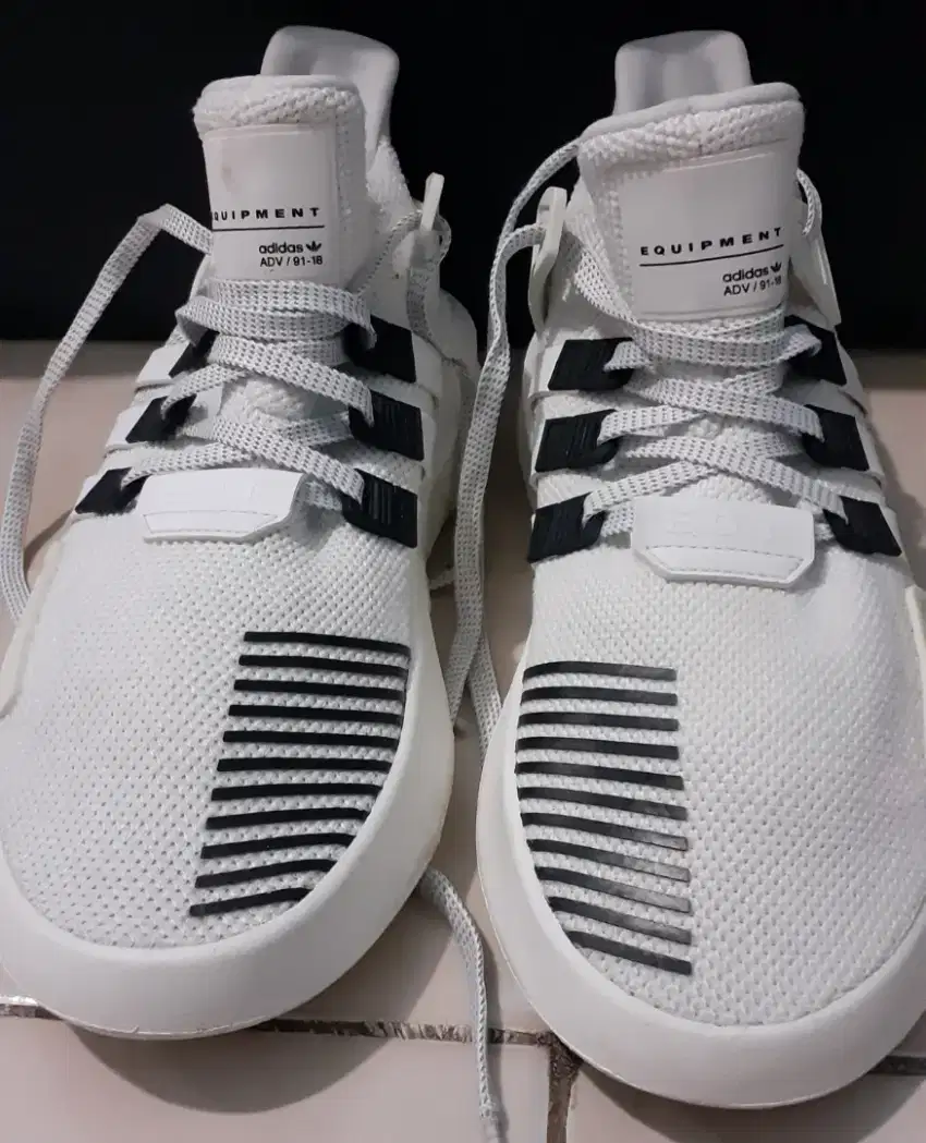 Sepatu Adidas Equipment size 41 5 (26cm) mulus