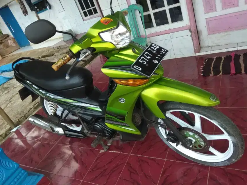 Jual Motor Yamaha vega zr thn 2011