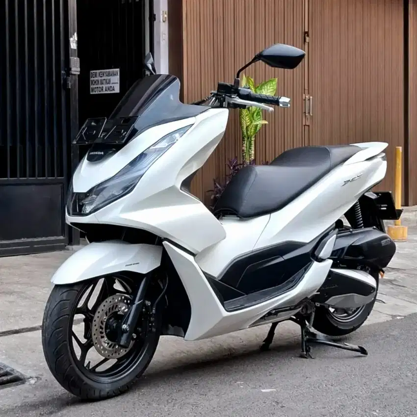 All New Honda PCX 160 CC CBS ISS Tahun 2021  ISTIMEWA