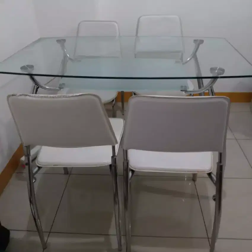 Meja Makan Laptop Belajar Tamu Kaca Besi Glass Table Modern Minimalis