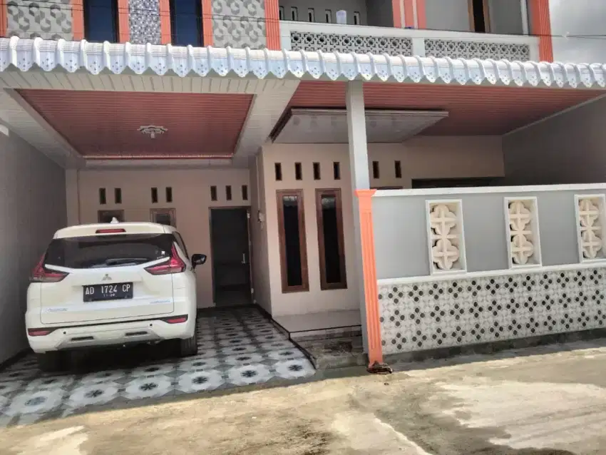 Dijual Rumah mewah 2 lantai