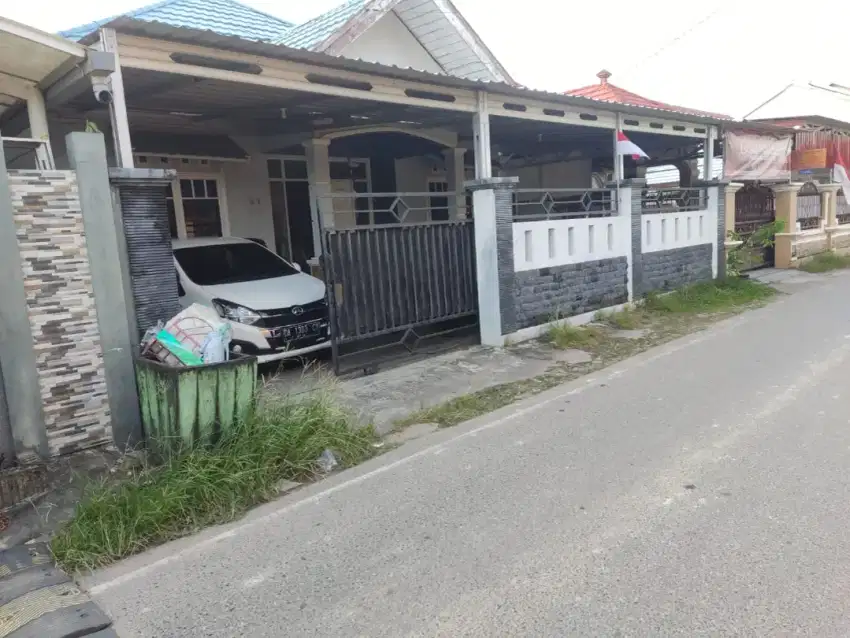 Digadaikan rumah d sultan adam