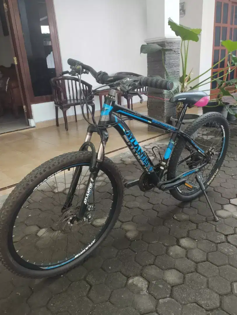 sepeda MTB Atlantis bekas ring 27.5