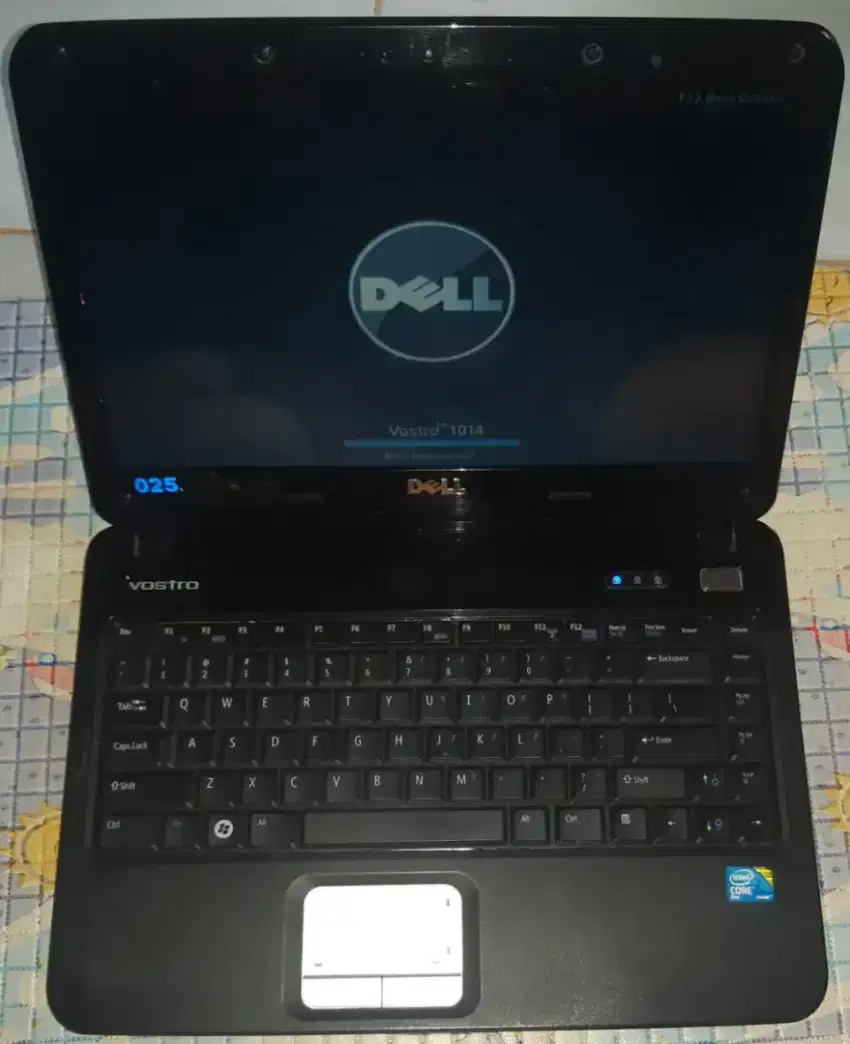 Laptop Dell Vostro 1014 siap pakai dan normal semuanya