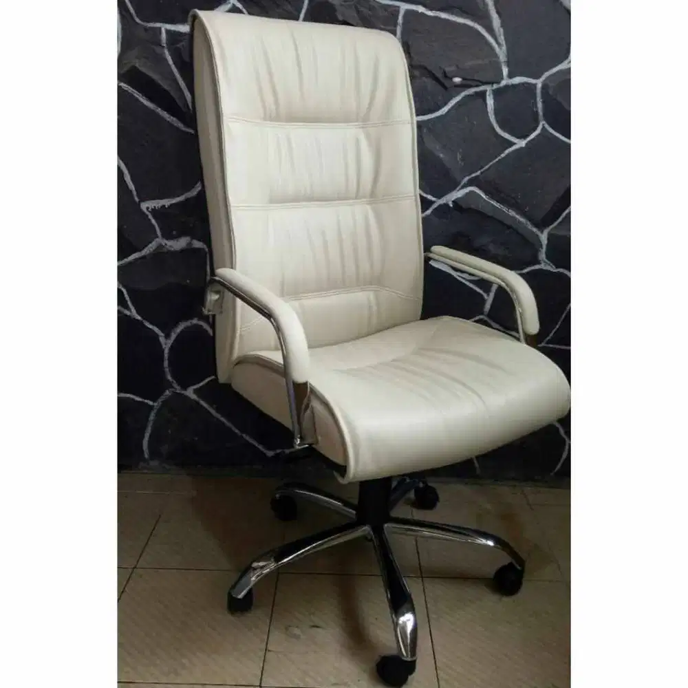 KD 9976 PCA / Kursi Direktur Lokal / Kursi Hidrolis / Putar / EXCO