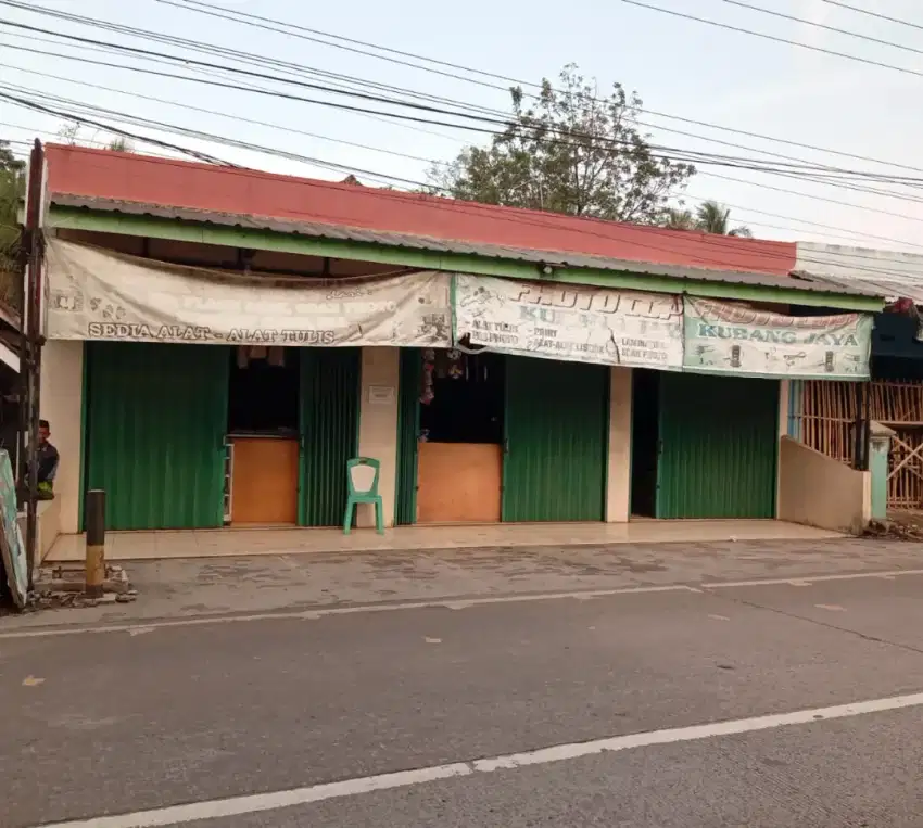 Rumah beserta ruko