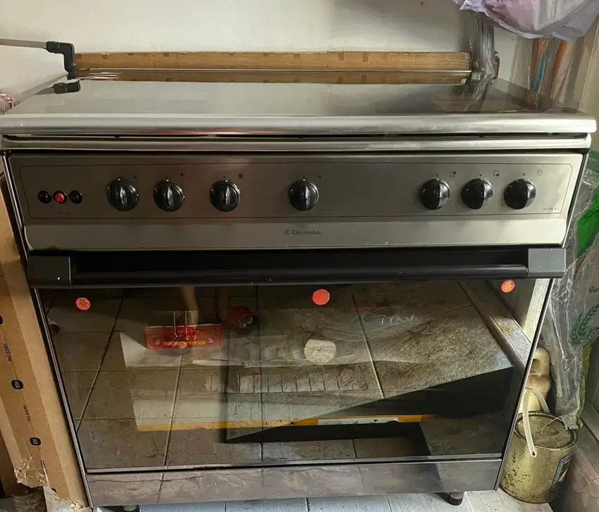 Kompor gas oven Electrolux