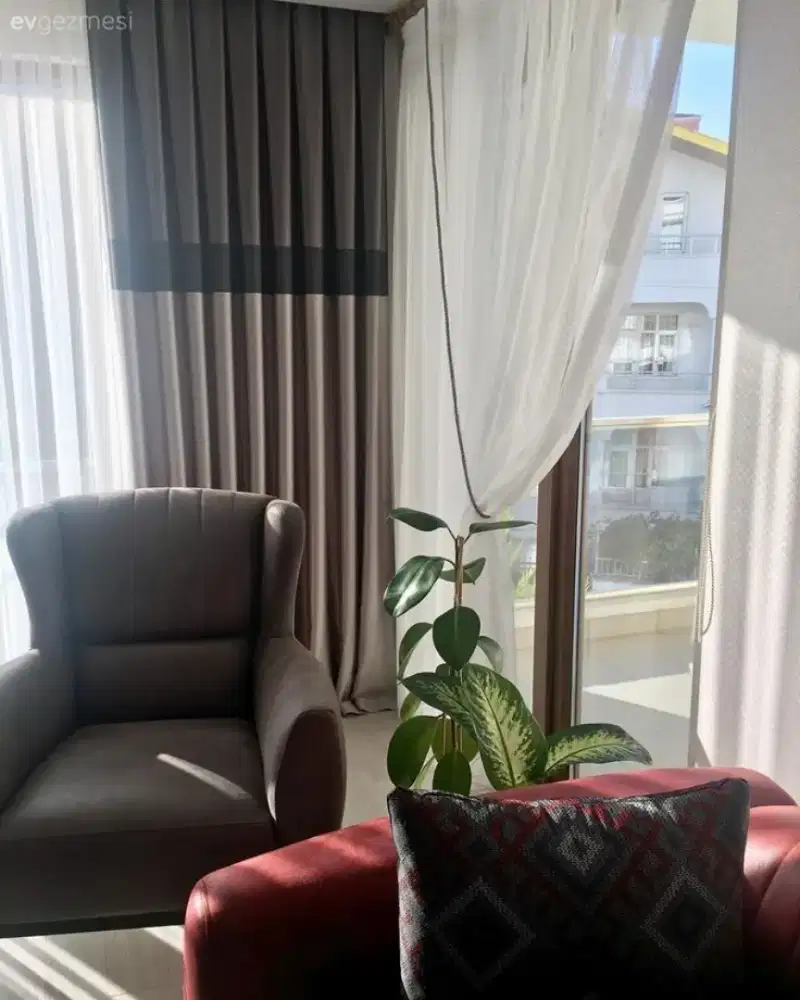 Pasang gordyn gorden murah vertikal roll blind jasa wallpaper dinding