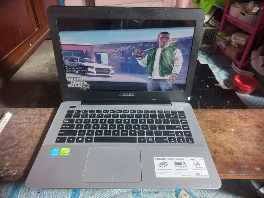 ASUS X455LD i3 NVIDIA RAM 10 GB SSD+HDD fullgaming