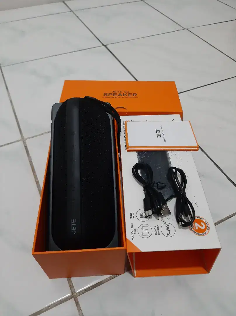 Terjangkau _ JETE_S3 - Speaker bluetooth portable - hitam