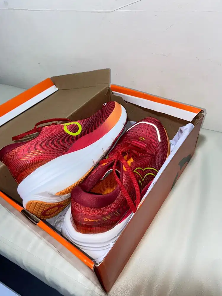 Ortuseight Hyperblast E (Sepatu Running)