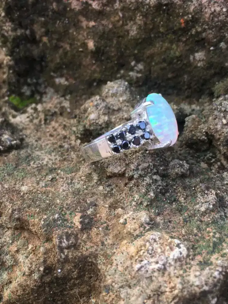 Cincin berlian ring P Palladium center syntetick opal