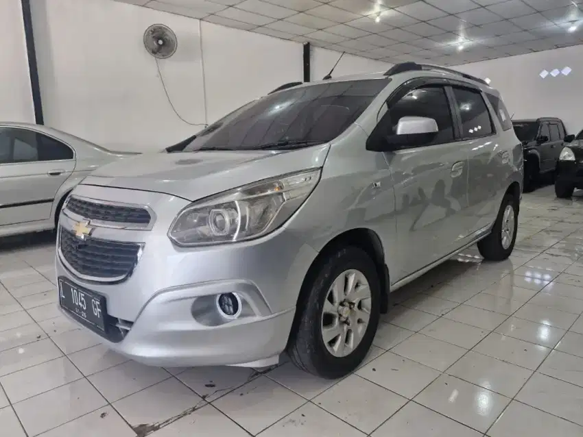 Chevrolet Spin 1.5 LTZ Manual 2015 Silver