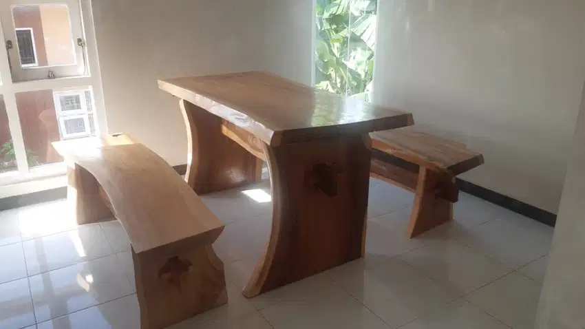 DIJUAL MEJA SOLID KAYU UTUH + 2 BANGKU