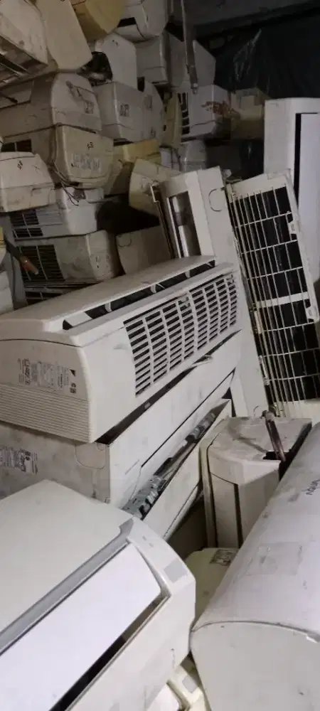 Menerima  AC bekas/rusak anda