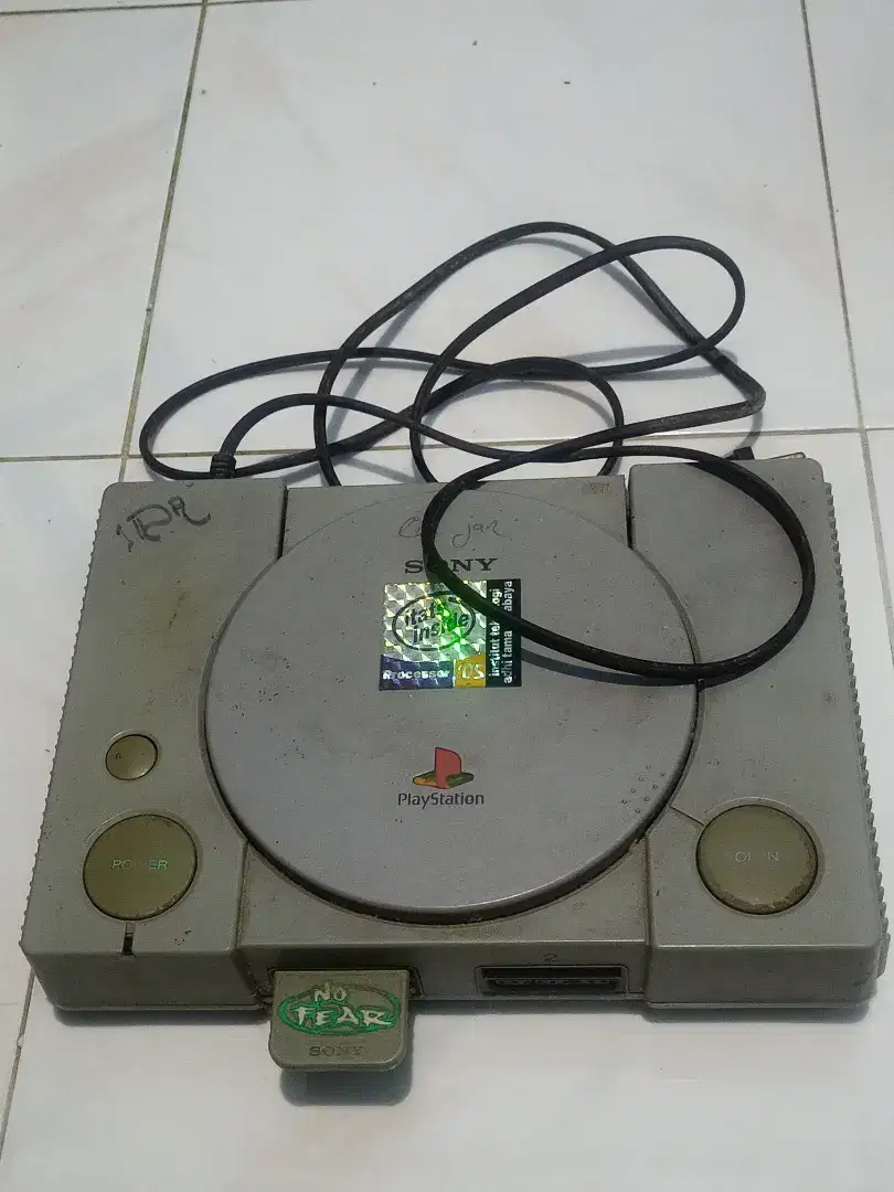 PLAY STATION 1 ORIGINAL