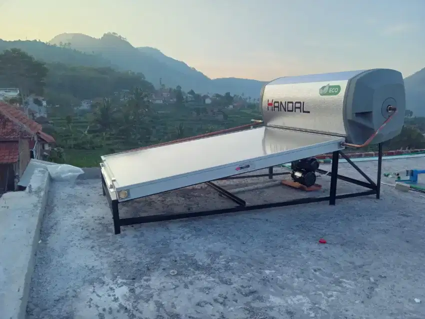 Solar Water Heater